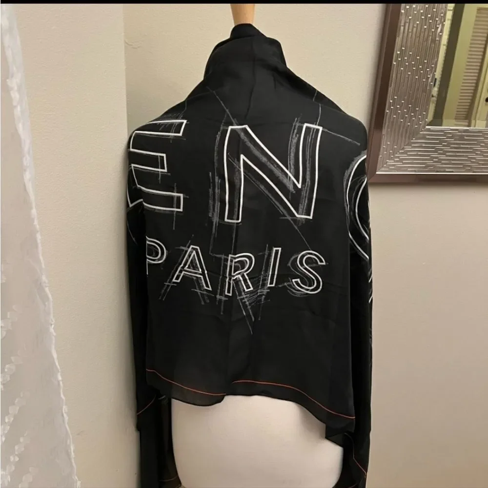 100% AUTHENTIC GIVENCHY PARIS LOGO print Fringe UNISEX SCARF, MADE IN IT…